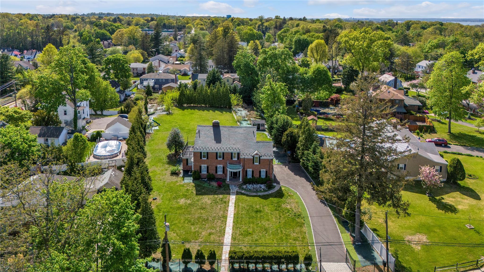 Single Family Arbor  Nassau County, NY 11542, MLS-860065-4