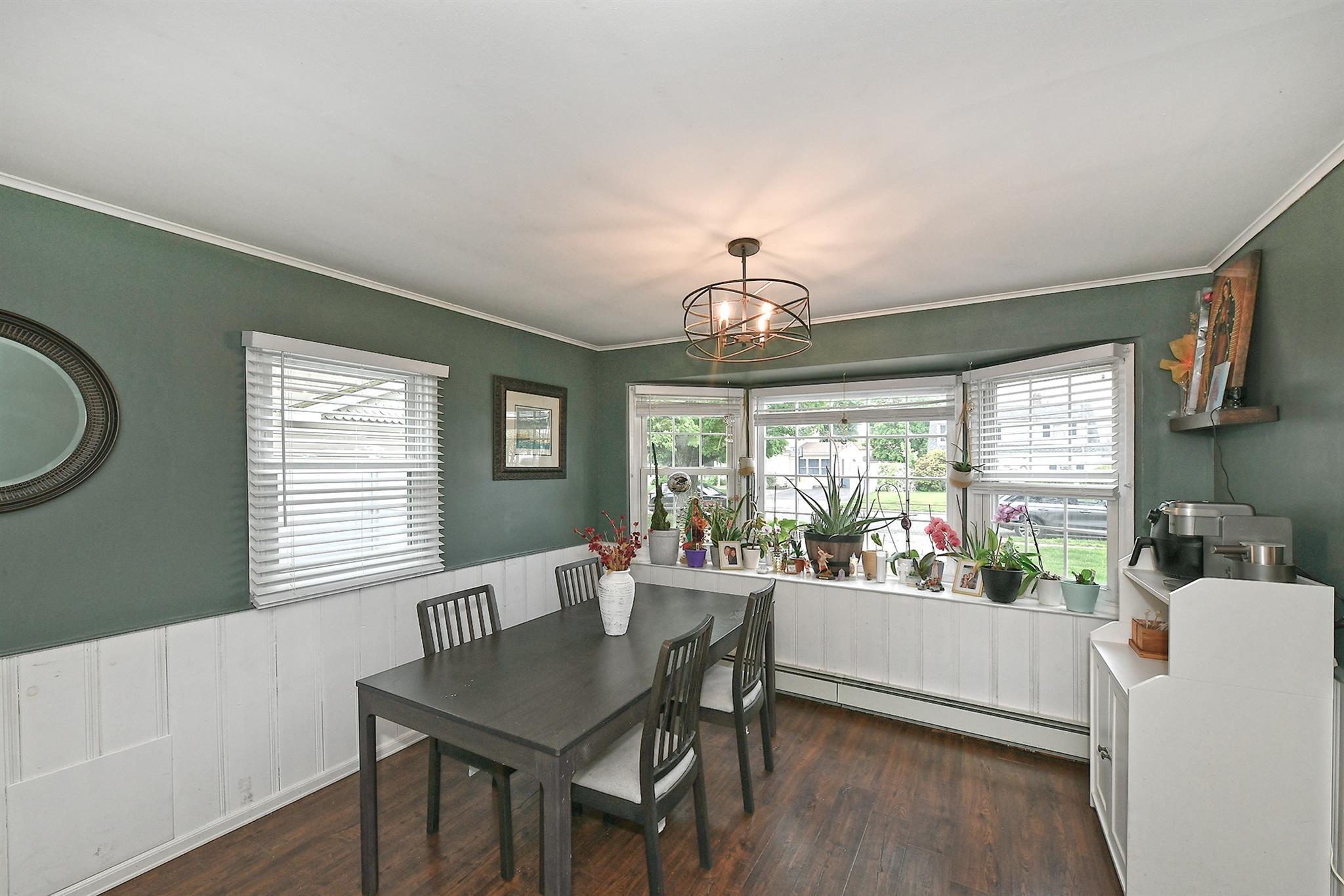 Single Family Spring  Nassau County, NY 11756, MLS-860067-13