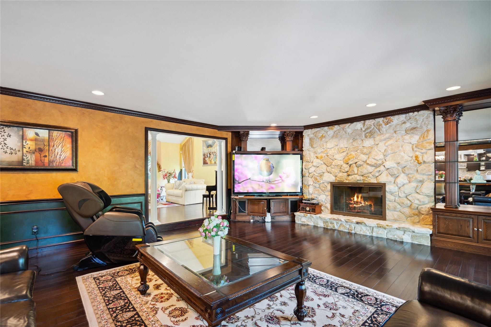 Single Family Briar  Suffolk County, NY 11747, MLS-860073-7