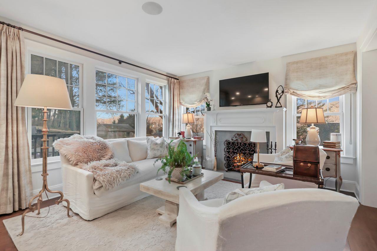 Single Family Donald  Westchester County, NY 10706, MLS-860080-10
