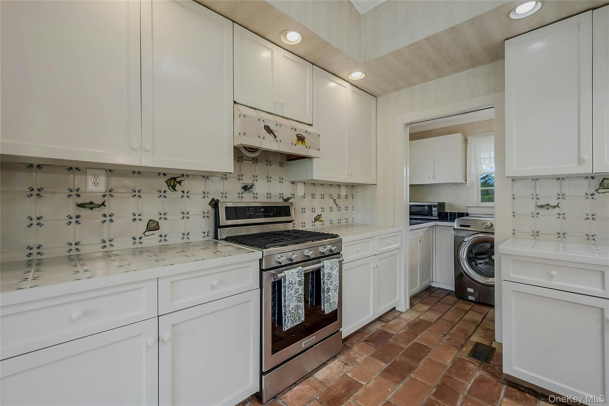 Single Family Jessup Suffolk County, NY 11959, MLS-860093-10