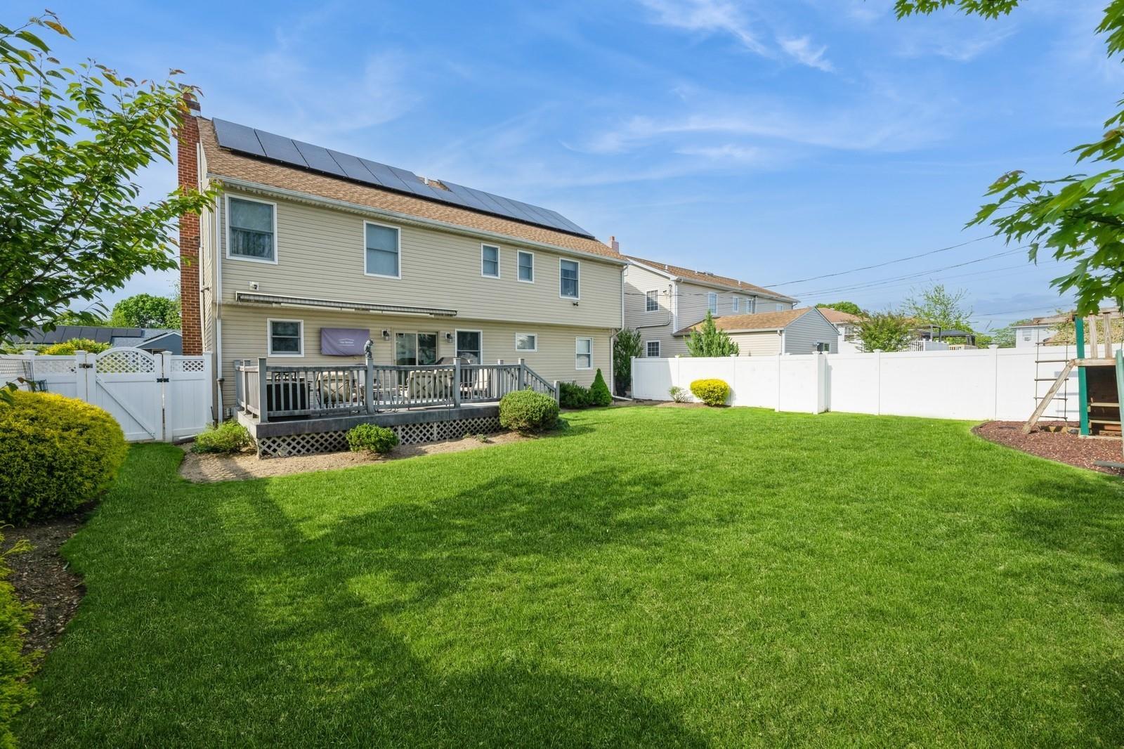 Single Family Midland  Nassau County, NY 11554, MLS-860094-19
