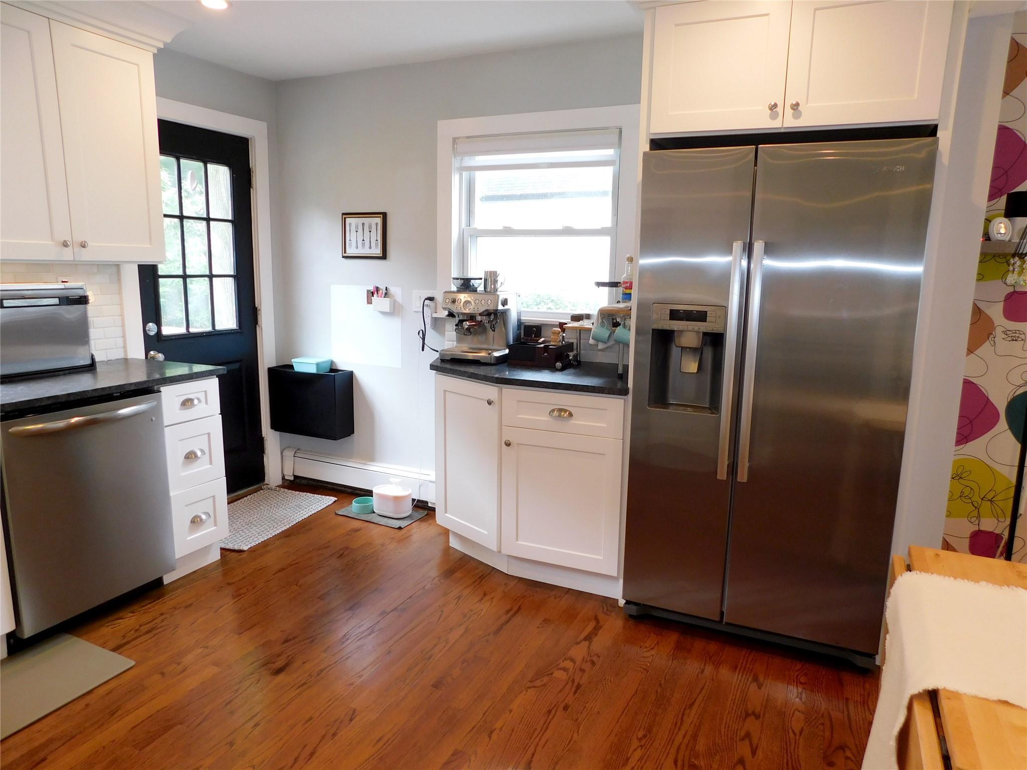 Single Family Irving Johnson  Suffolk County, NY 11731, MLS-860112-8