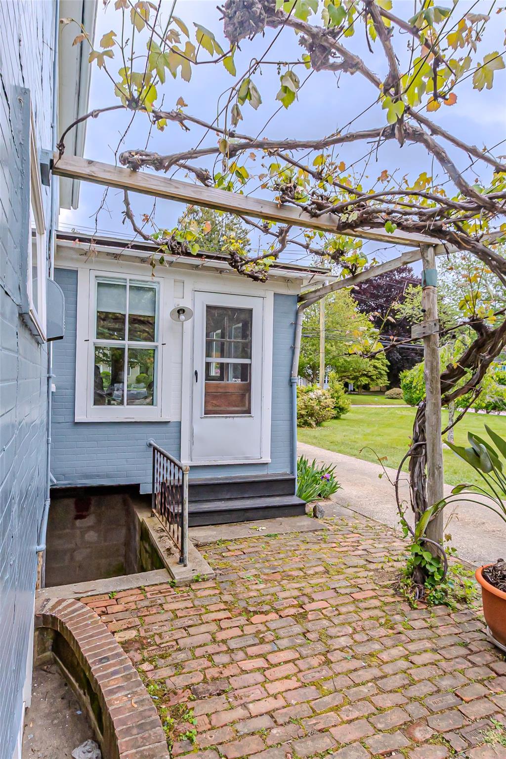 Single Family New Suffolk  Suffolk County, NY 11935, MLS-860121-17