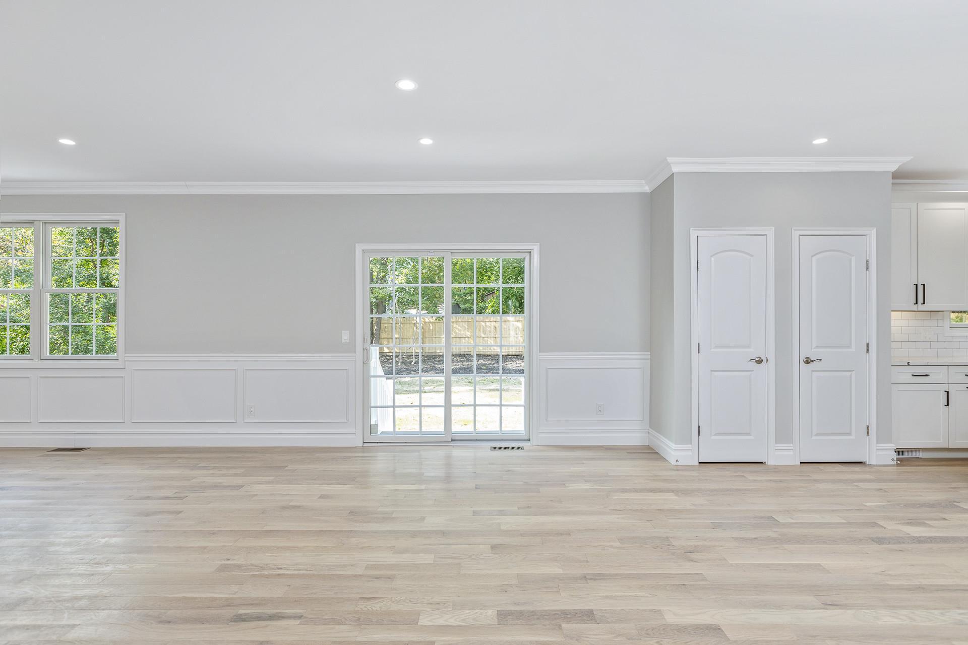 Single Family Townline  Suffolk County, NY 11725, MLS-860156-13