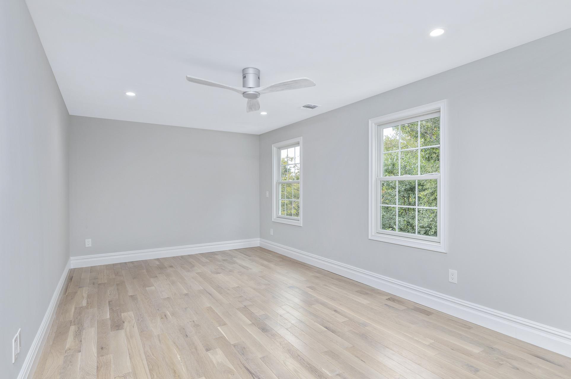 Single Family Townline  Suffolk County, NY 11725, MLS-860156-16