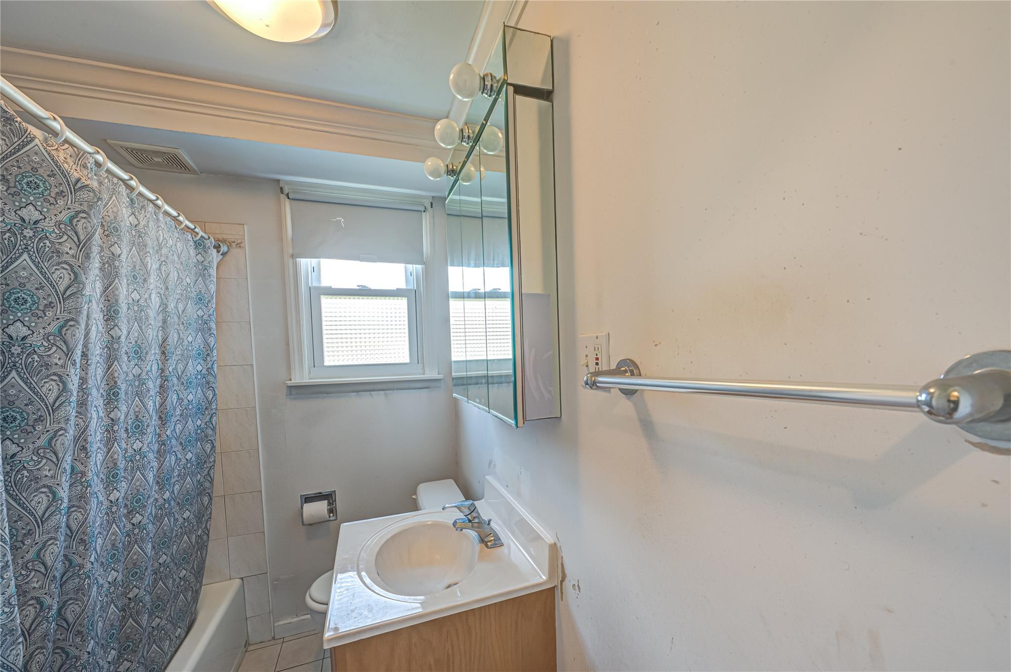 Single Family Spruce  Suffolk County, NY 11751, MLS-860158-12