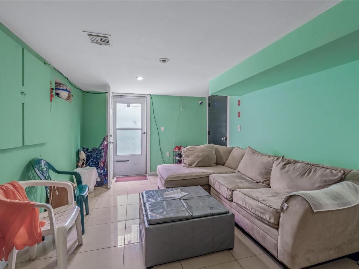 Single Family 111th  Queens, NY 11420, MLS-860166-20