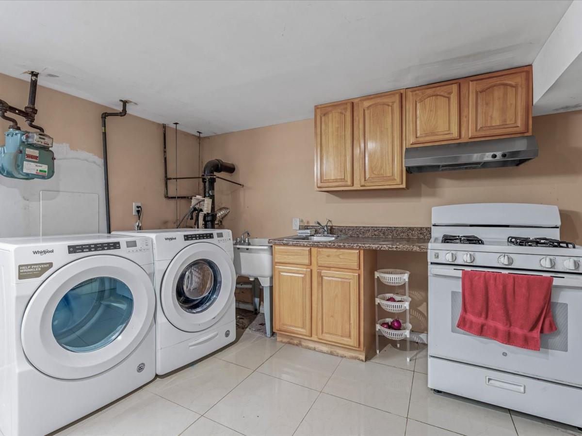 Single Family 111th  Queens, NY 11420, MLS-860166-24