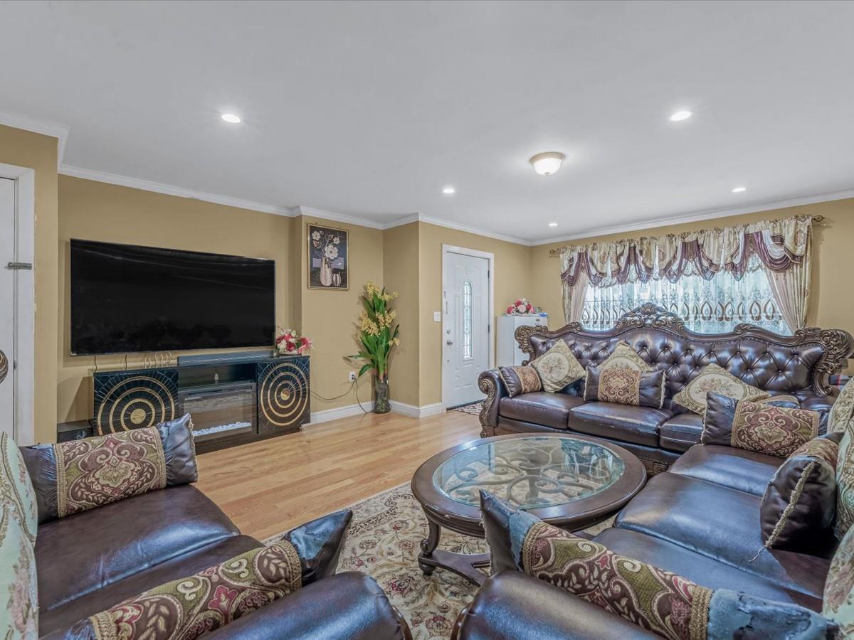 Single Family 111th  Queens, NY 11420, MLS-860166-4