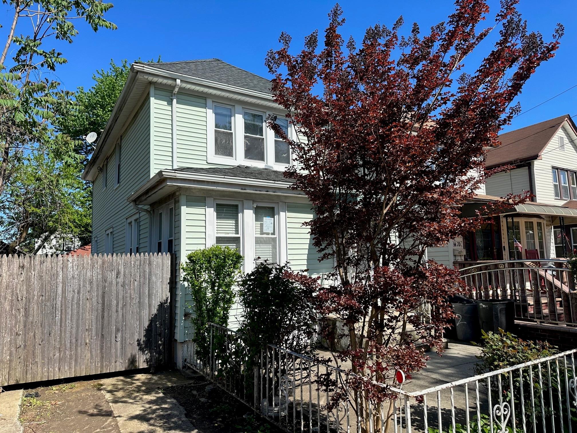 Single Family 199  Queens, NY 11423, MLS-860185-2