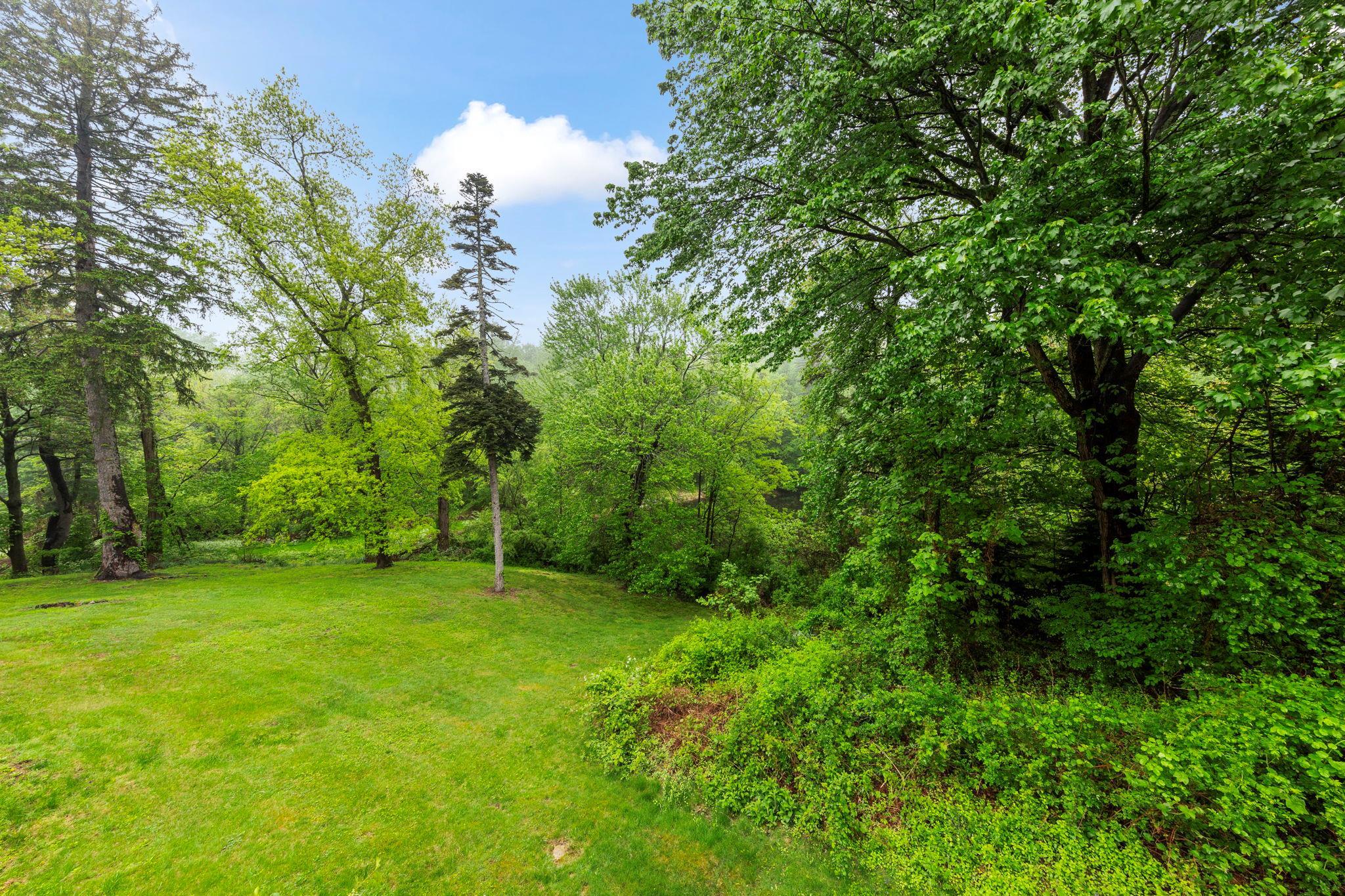 Single Family Swan  Nassau County, NY 11542, MLS-860201-37