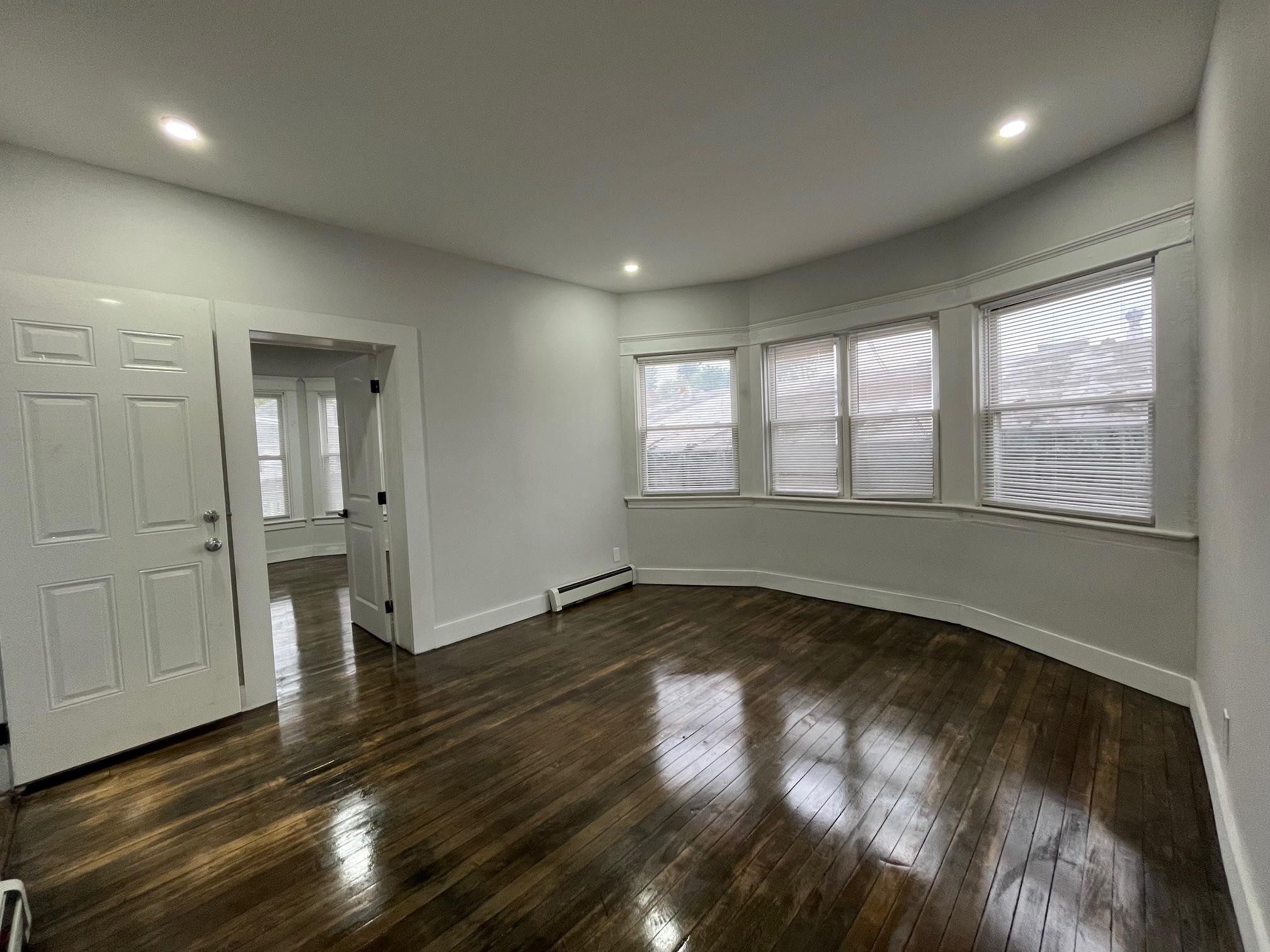 Single Family 3rd  Westchester County, NY 10553, MLS-860203-8