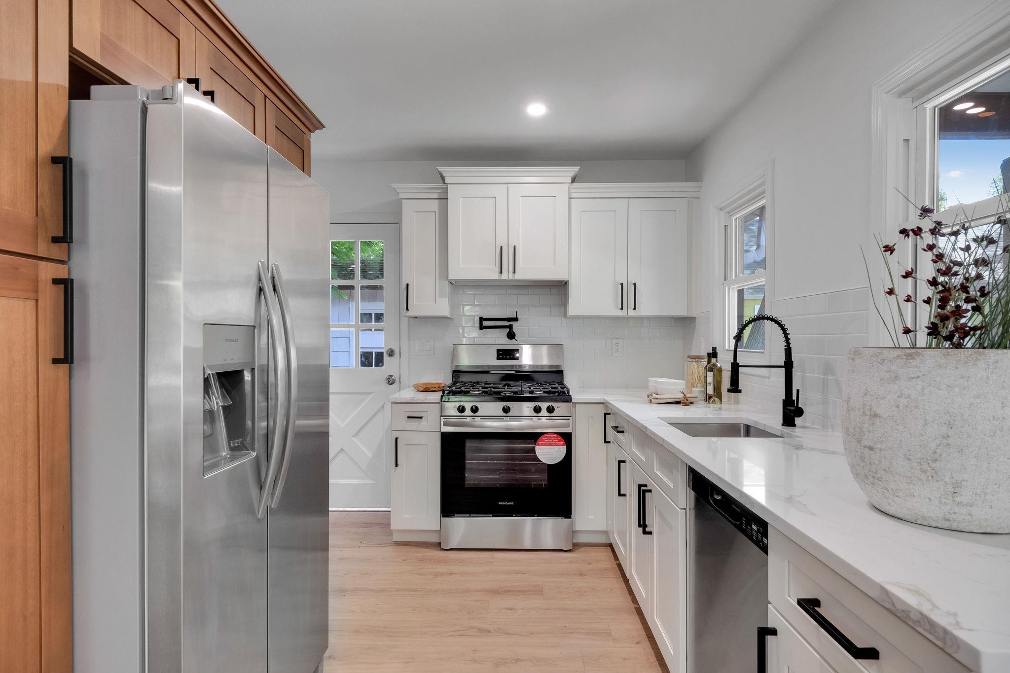 Single Family Abbott  Suffolk County, NY 11743, MLS-860213-10
