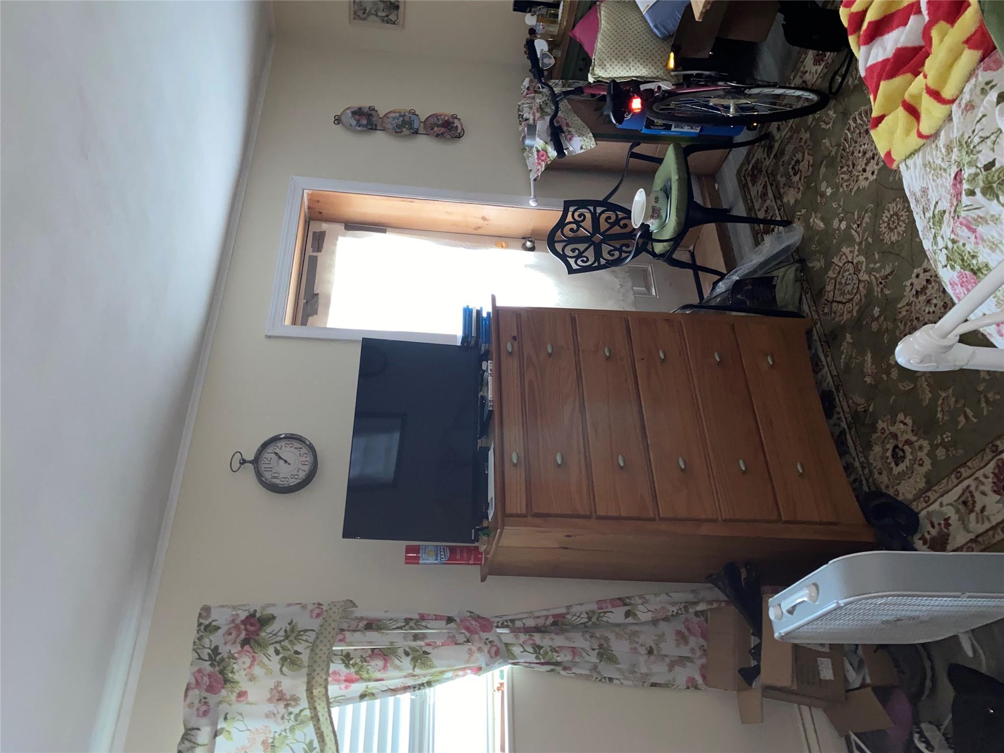 Single Family Zenith  Suffolk County, NY 11778, MLS-860221-8