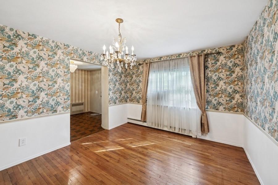 Single Family Oak Hill  Suffolk County, NY 11754, MLS-860225-13