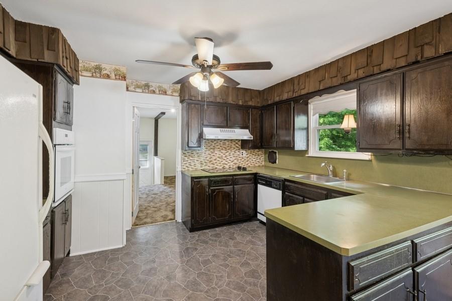 Single Family Oak Hill  Suffolk County, NY 11754, MLS-860225-14