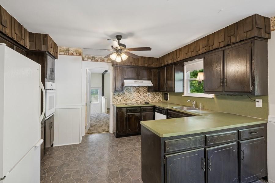 Single Family Oak Hill  Suffolk County, NY 11754, MLS-860225-15