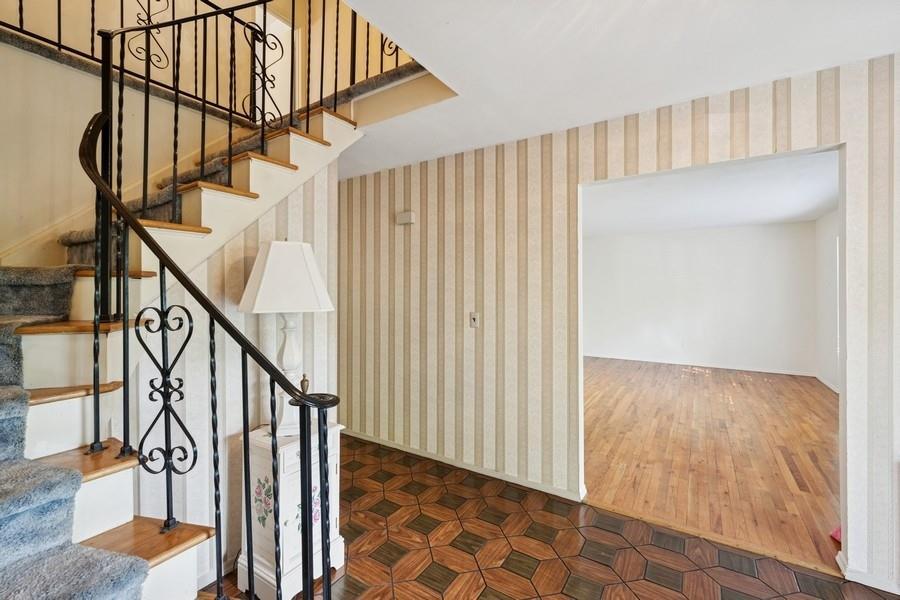 Single Family Oak Hill  Suffolk County, NY 11754, MLS-860225-8