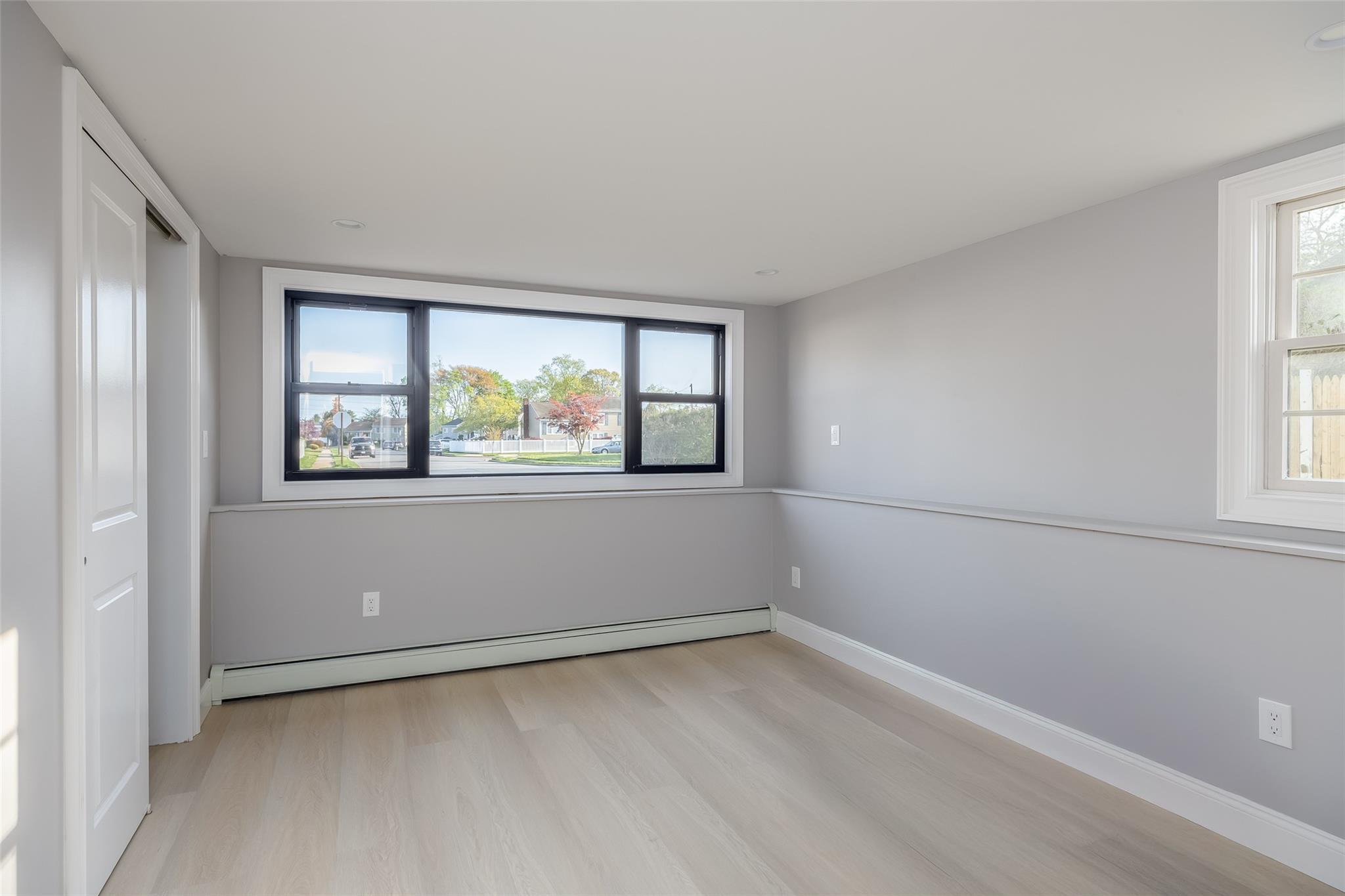 Single Family Bradford  Nassau County, NY 11714, MLS-860243-20