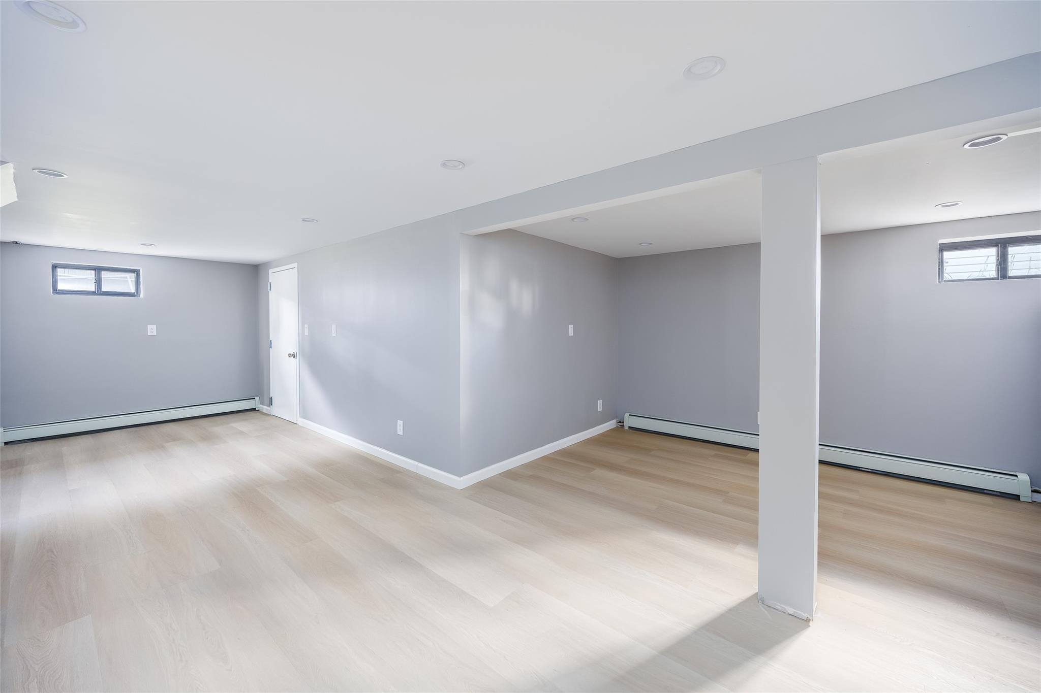 Single Family Bradford  Nassau County, NY 11714, MLS-860243-21