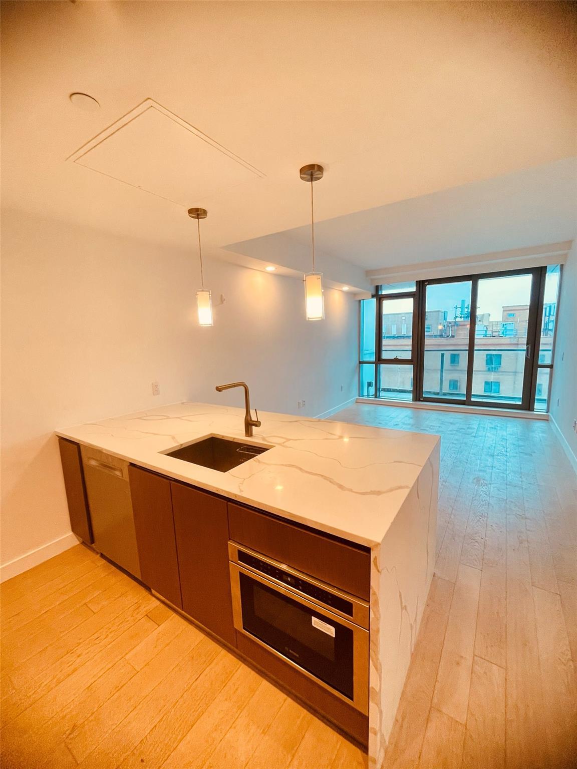 Condo 35th  Queens, NY 11354, MLS-860248-12