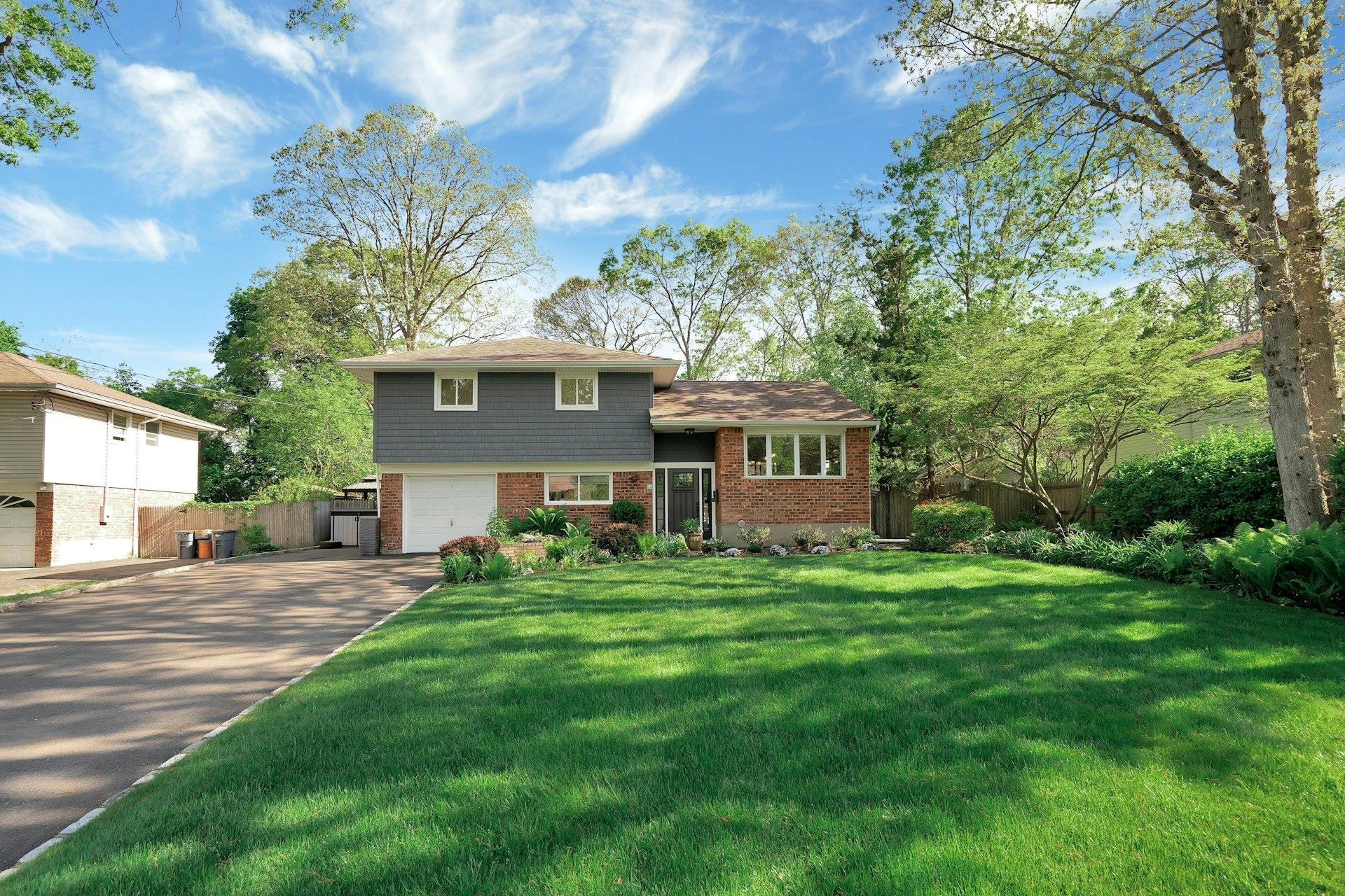 Single Family Harvard  Suffolk County, NY 11725, MLS-860250-2