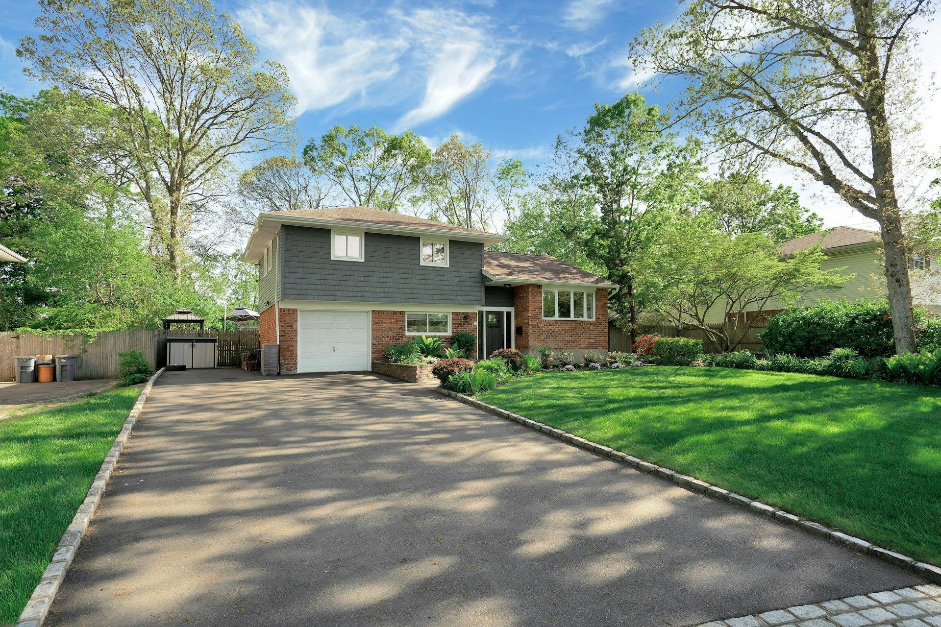 Single Family Harvard  Suffolk County, NY 11725, MLS-860250-4