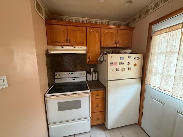 Single Family Tyler  Nassau County, NY 11520, MLS-860267-10