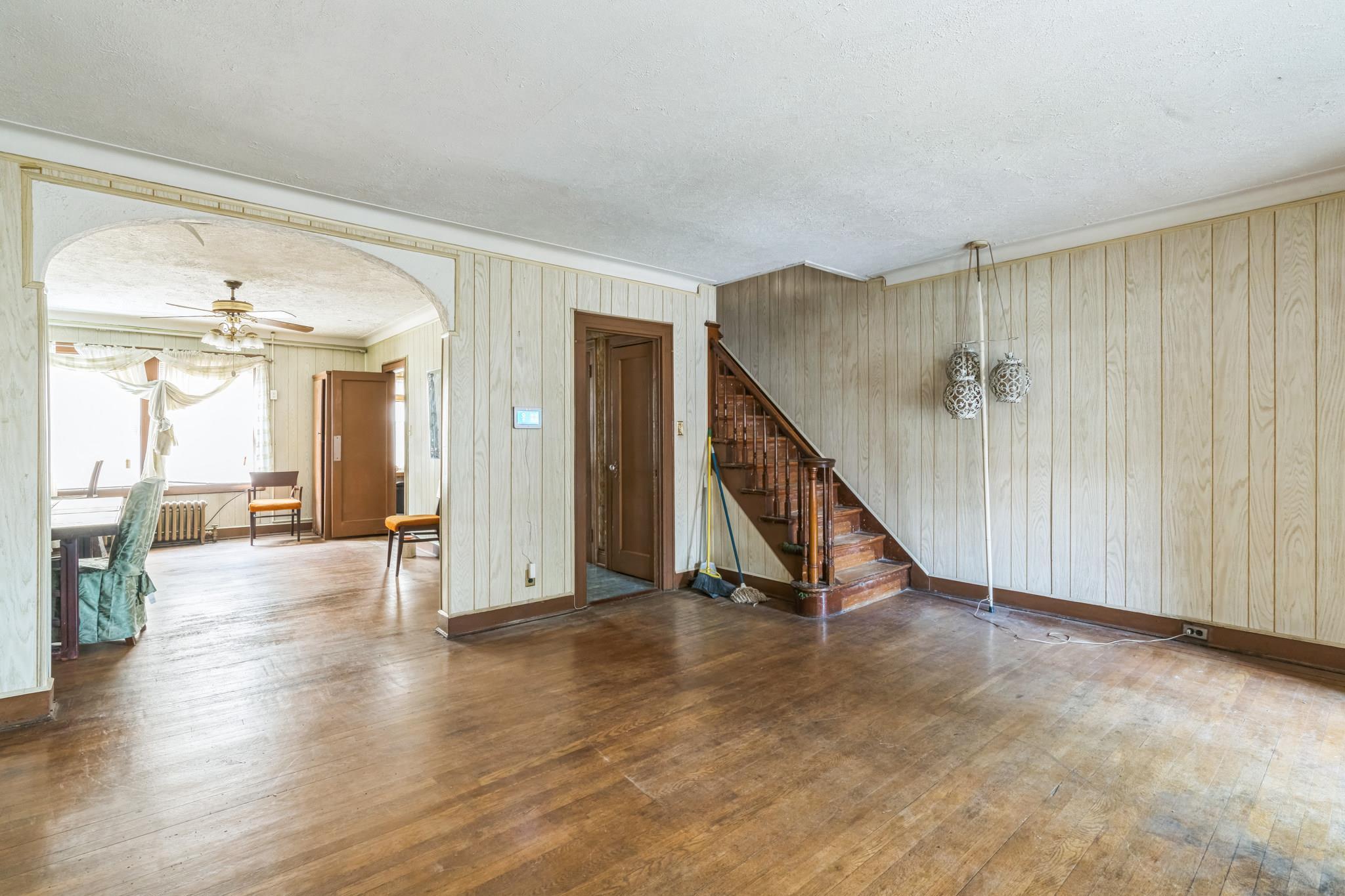Single Family Selover  Queens, NY 11434, MLS-860271-3