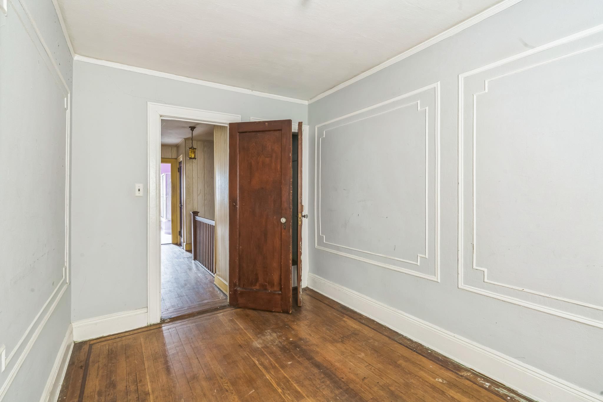 Single Family Selover  Queens, NY 11434, MLS-860271-5