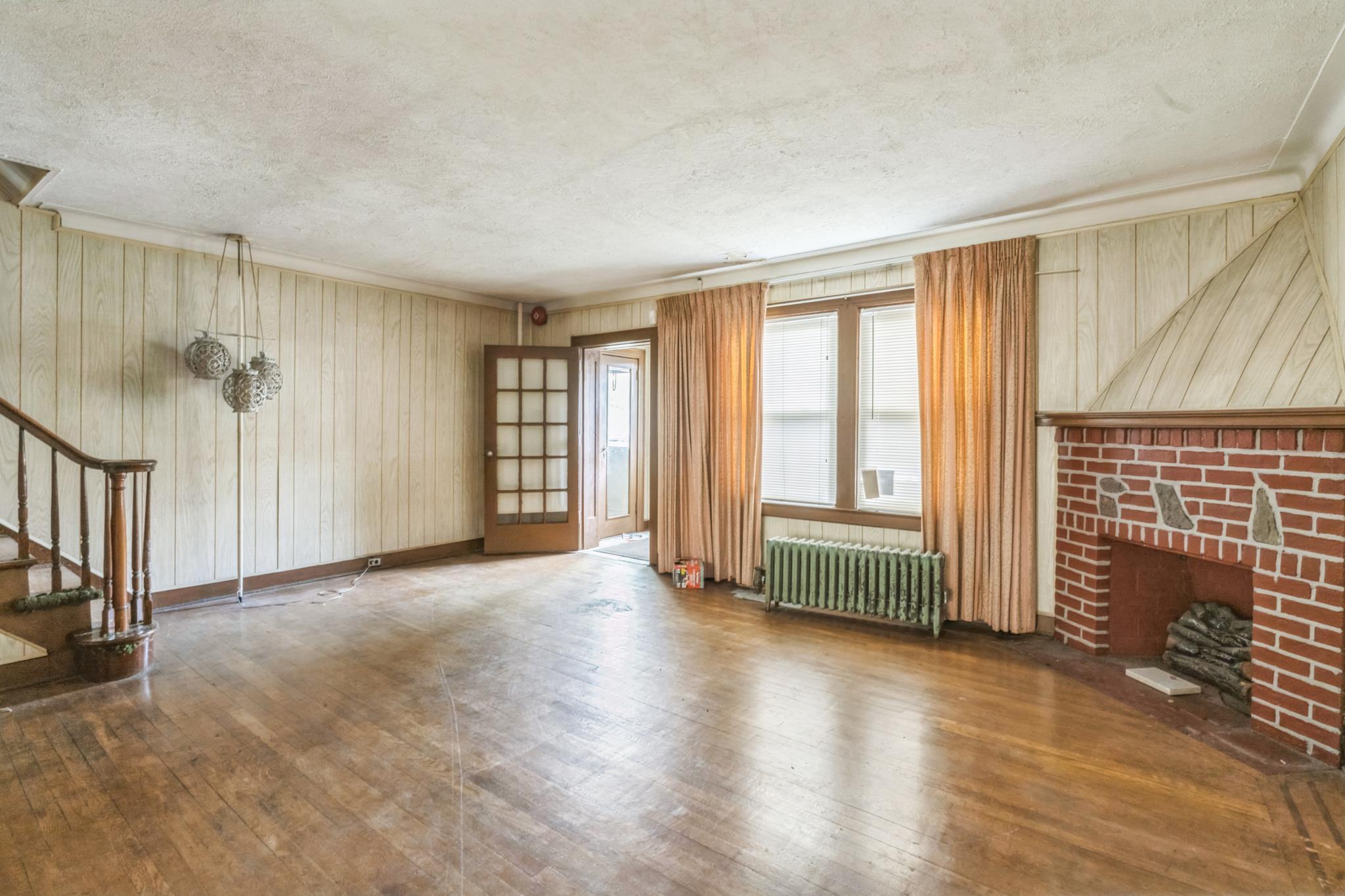 Single Family Selover  Queens, NY 11434, MLS-860271-9