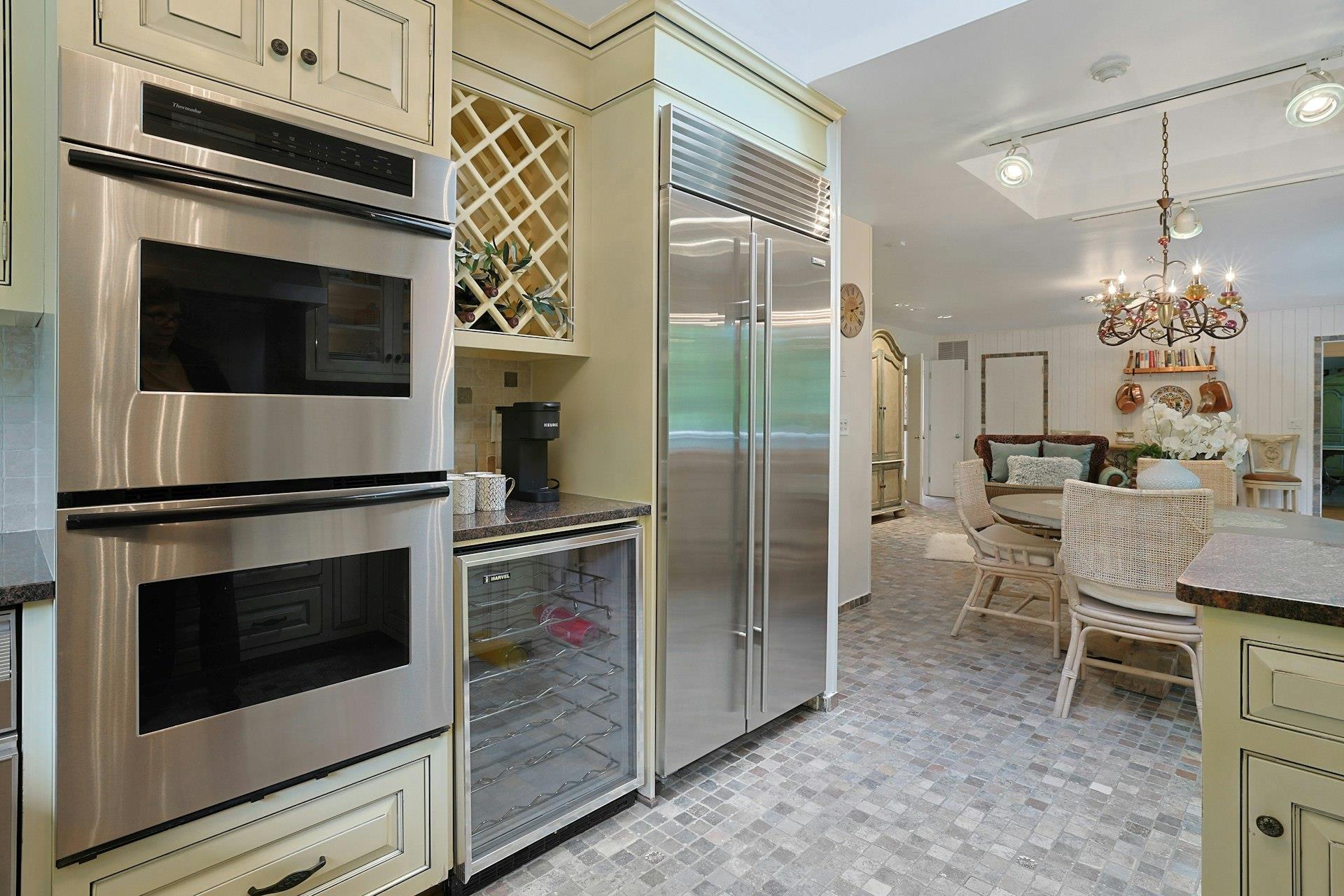 Single Family Wagon Wheel  Rockland County, NY 10956, MLS-860275-12