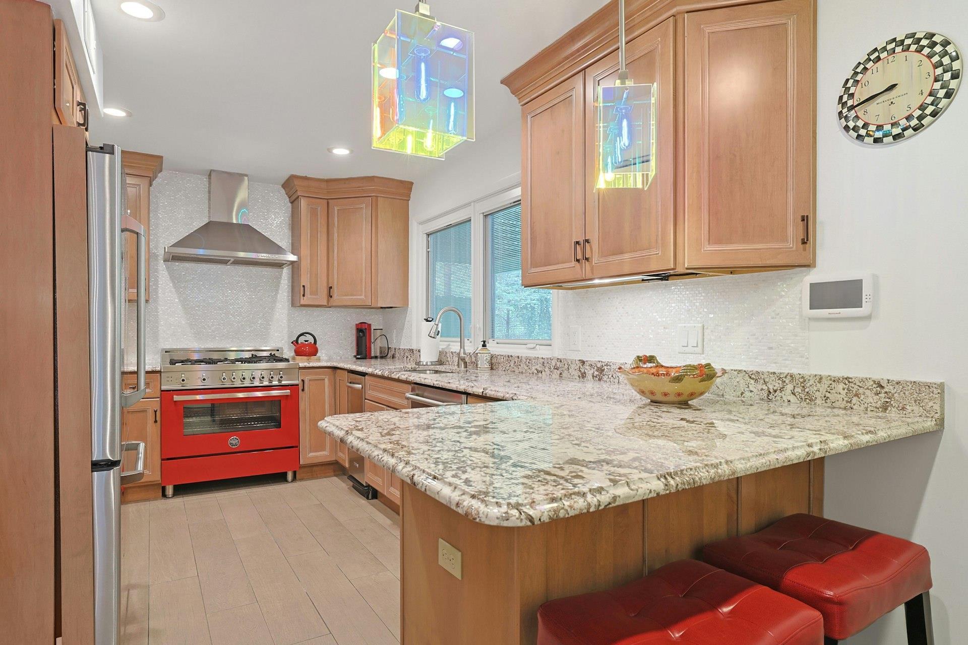 Single Family Wagon Wheel  Rockland County, NY 10956, MLS-860275-35