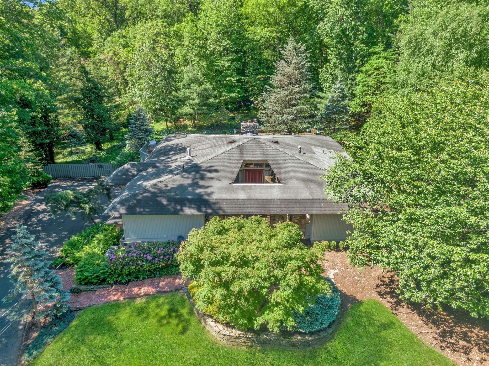 Single Family Wagon Wheel  Rockland County, NY 10956, MLS-860275-39