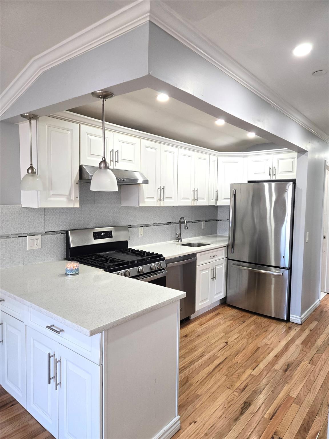 Single Family 145th Avenue  Queens, NY 11413, MLS-860276-21