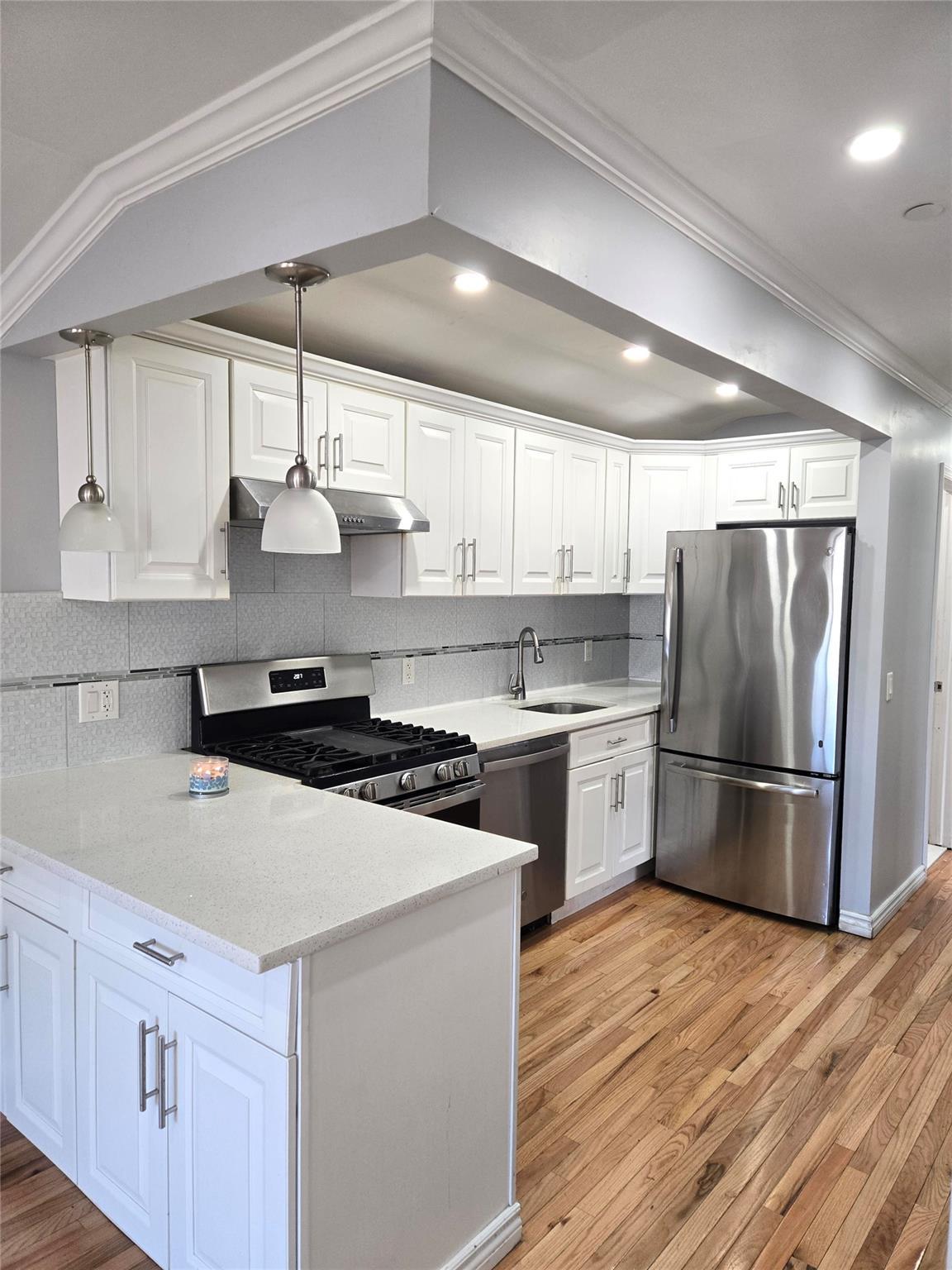 Single Family 145th Avenue  Queens, NY 11413, MLS-860276-22