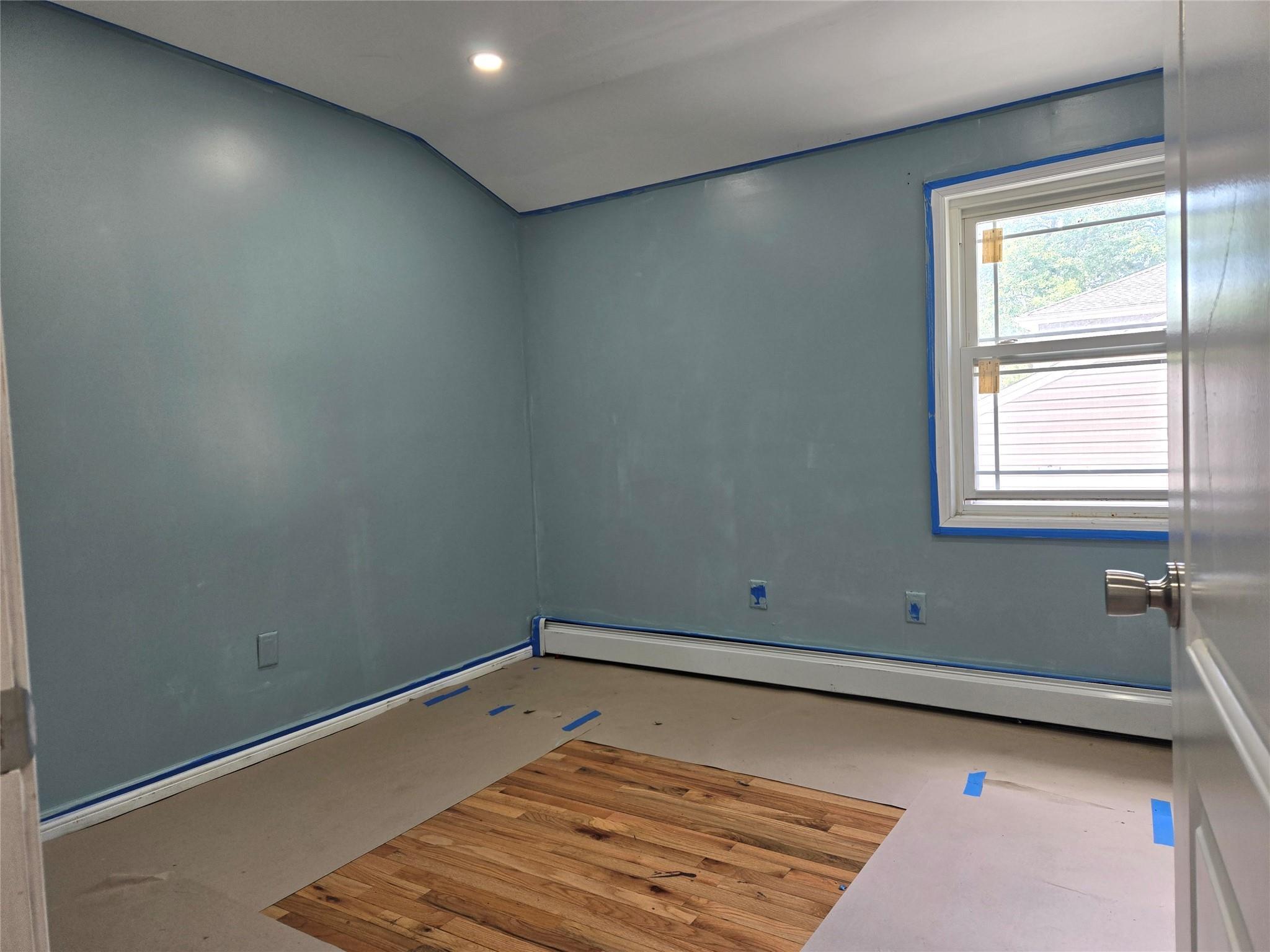 Single Family 145th Avenue  Queens, NY 11413, MLS-860276-28