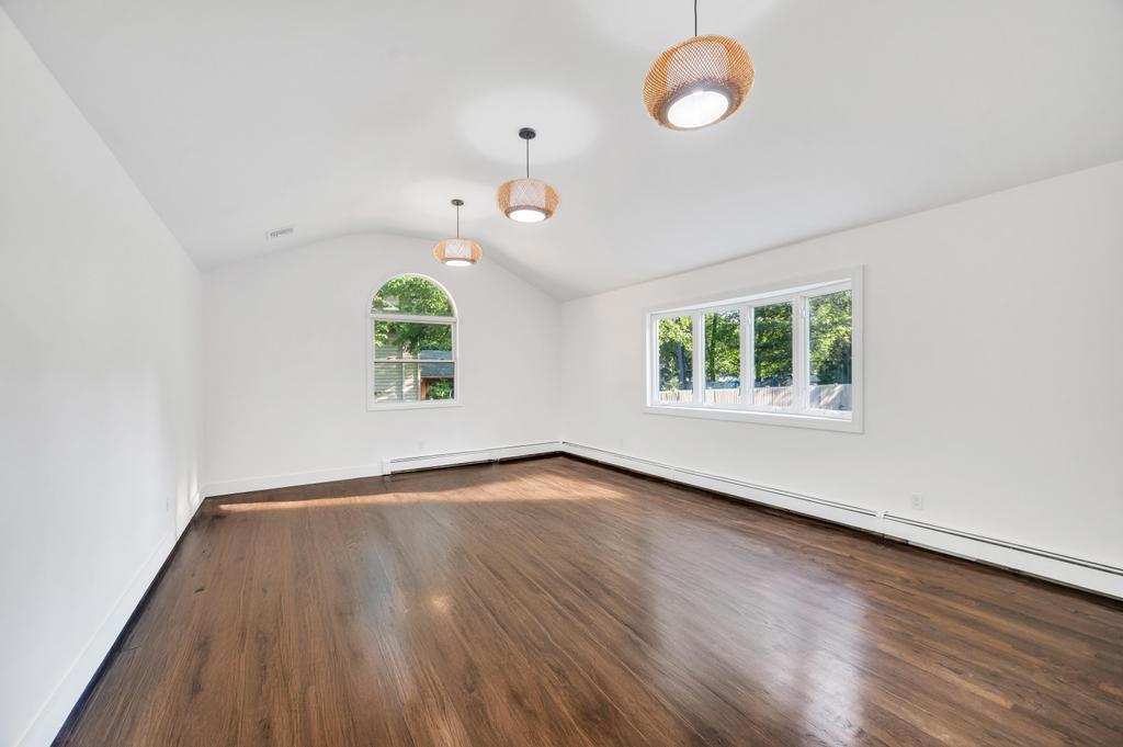 Single Family Gildare  Suffolk County, NY 11731, MLS-860289-13