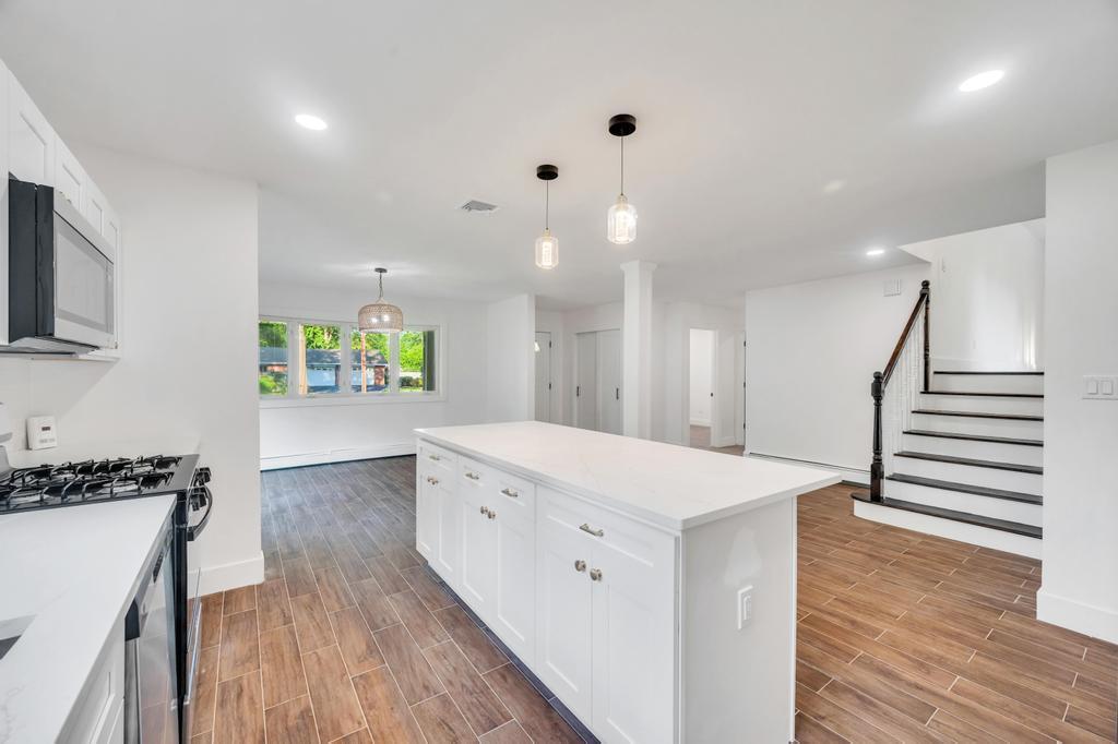 Single Family Gildare  Suffolk County, NY 11731, MLS-860289-9