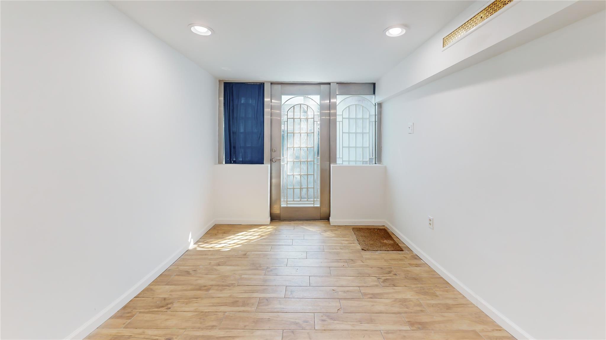 Single Family 54 Ave  Queens, NY 11378, MLS-860290-11