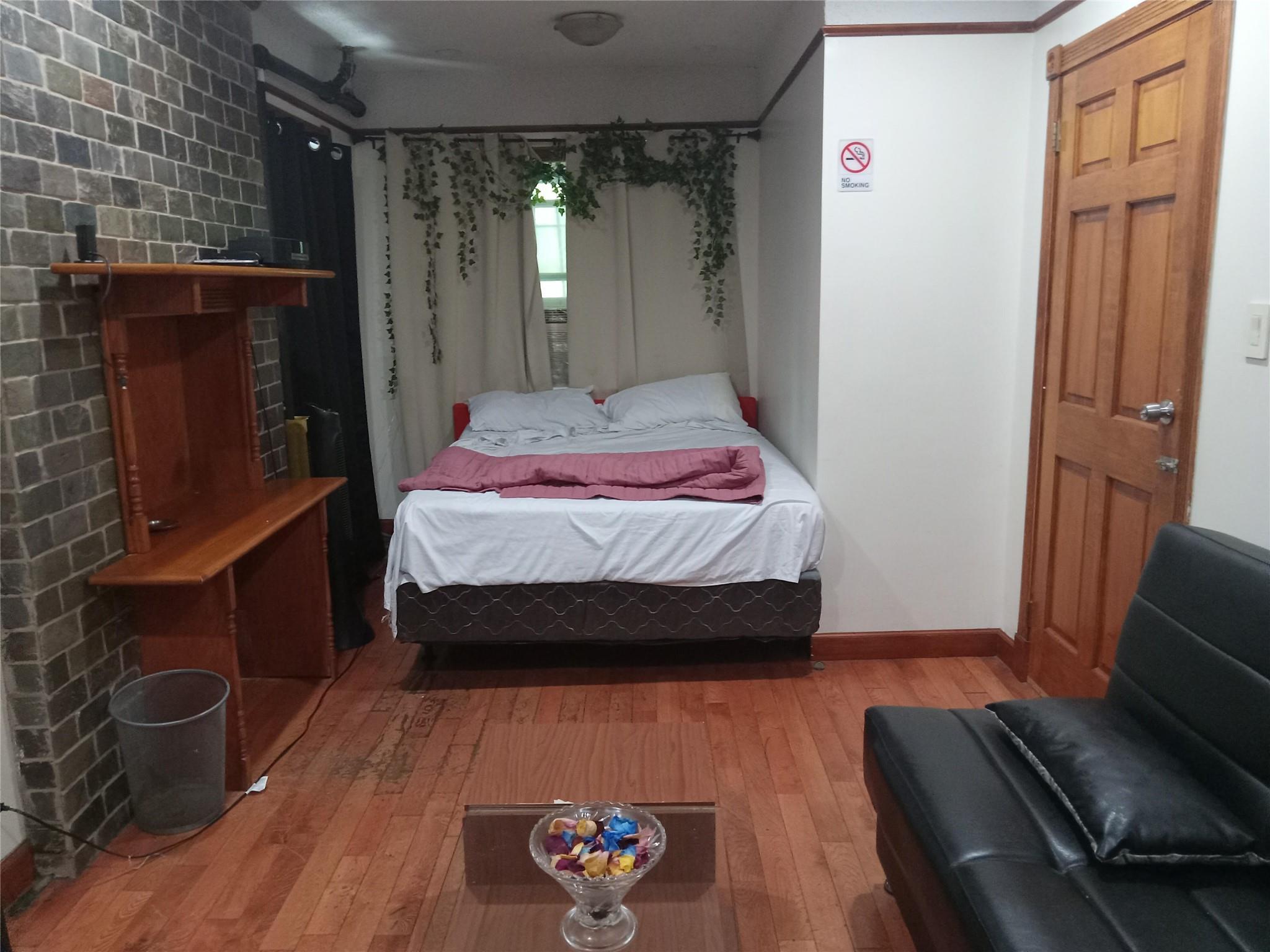 Single Family Hancock  Brooklyn, NY 11216, MLS-860293-2