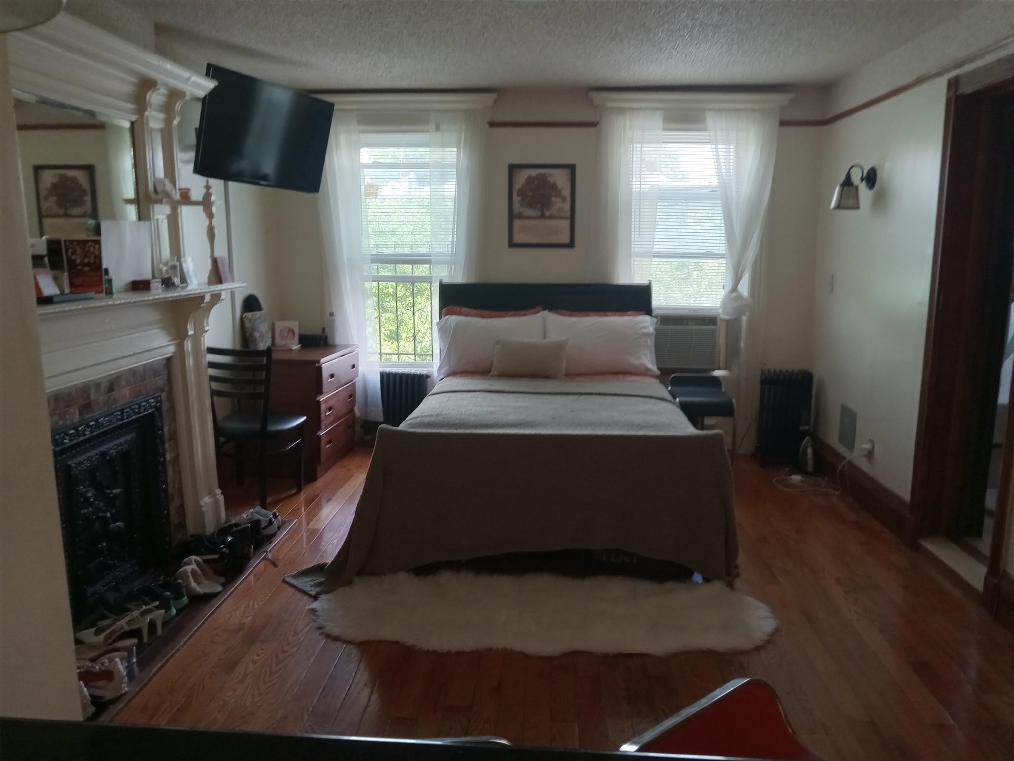 Single Family Hancock  Brooklyn, NY 11216, MLS-860293-9