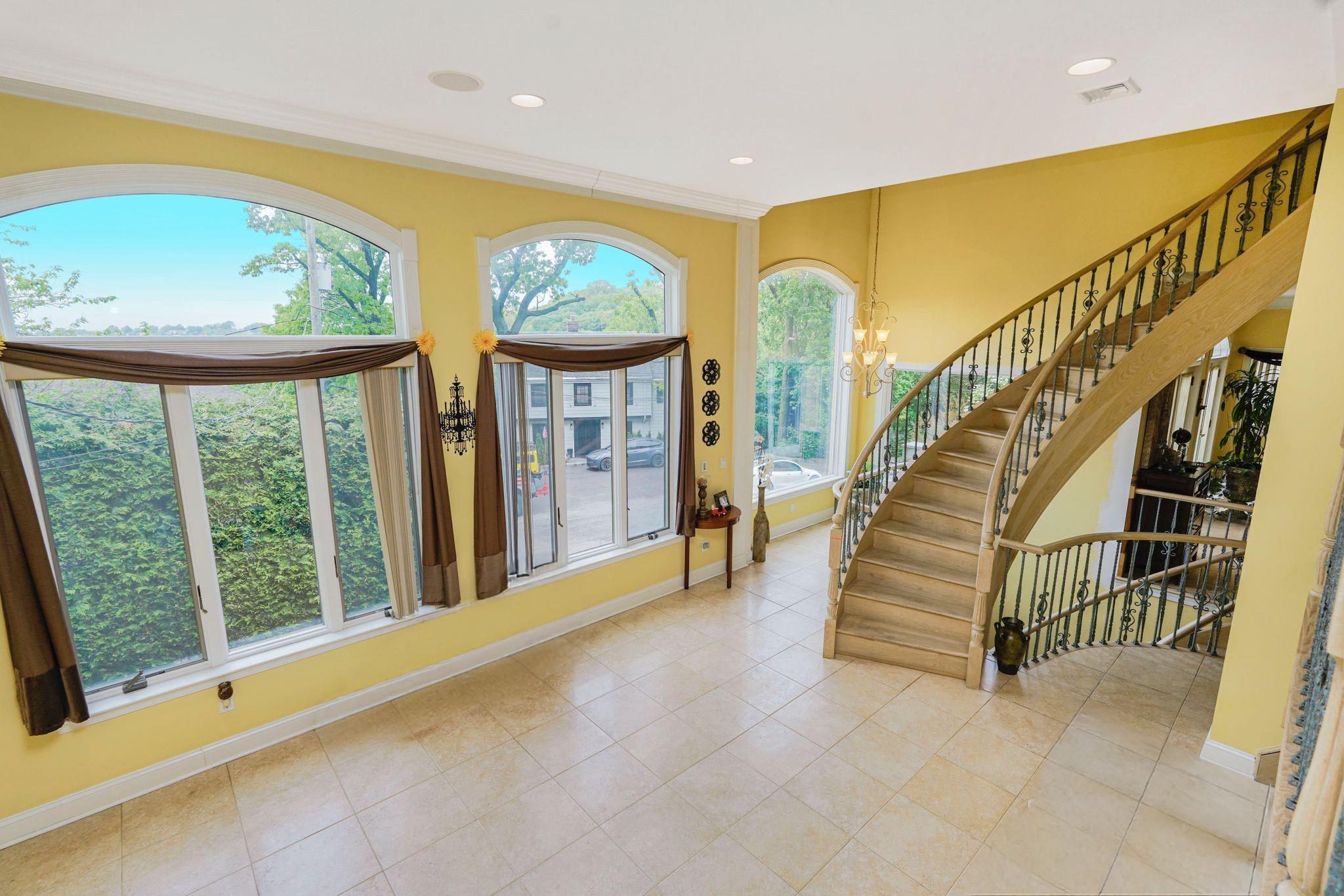 Single Family Diana  Staten Island, NY 10304, MLS-860295-20
