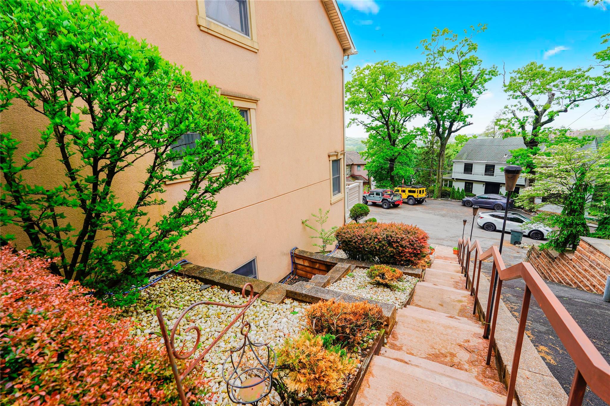 Single Family Diana  Staten Island, NY 10304, MLS-860295-40