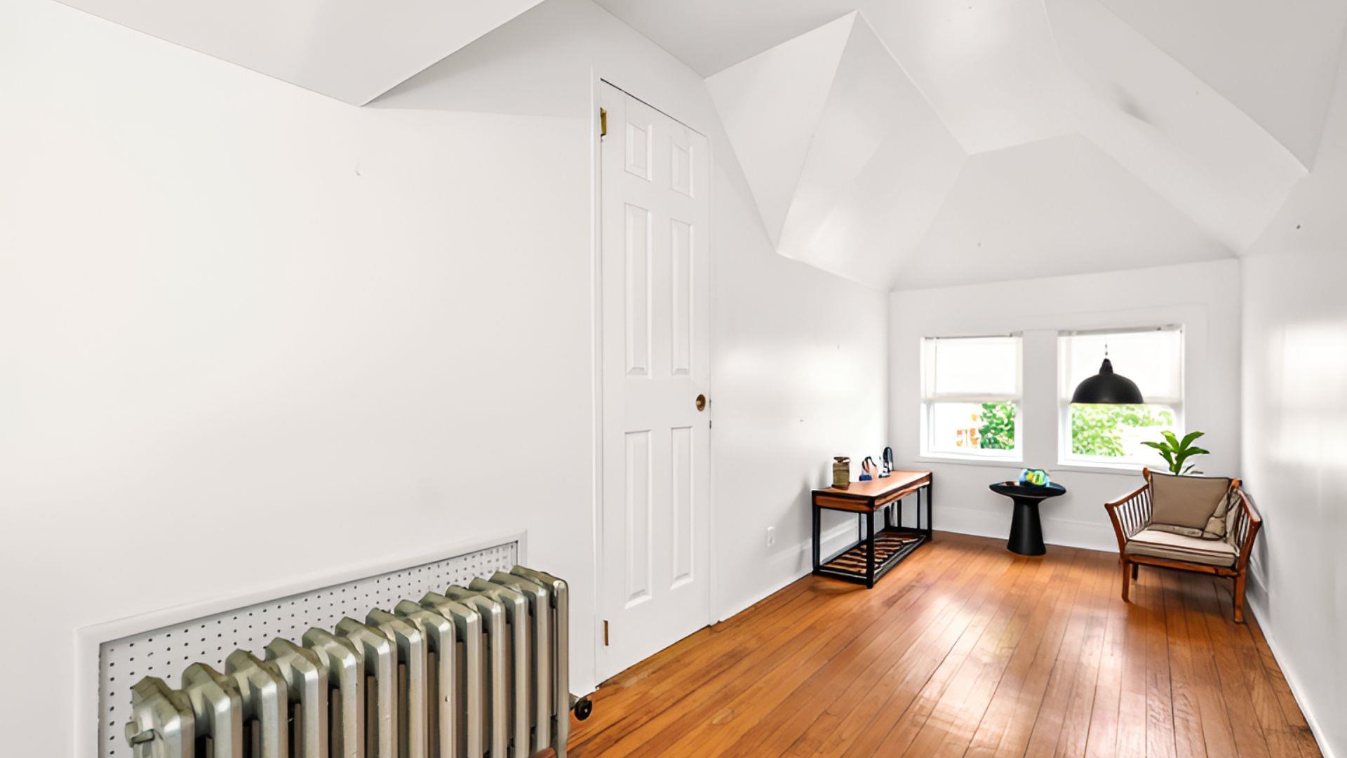 Single Family Mickle  Bronx, NY 10469, MLS-860304-10