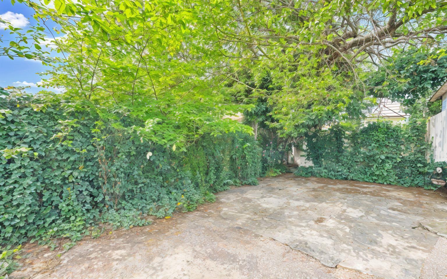 Single Family Mickle  Bronx, NY 10469, MLS-860304-13