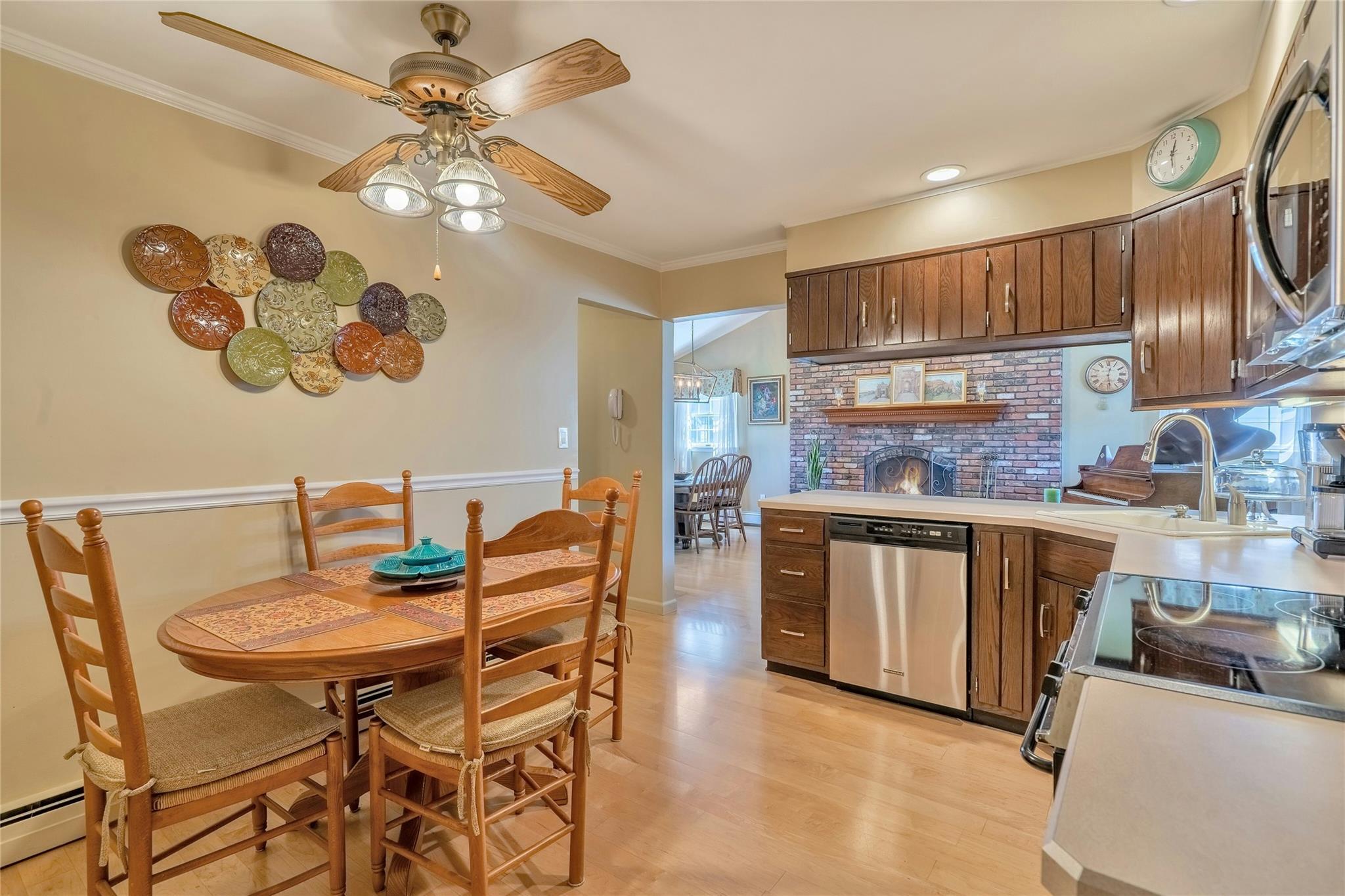 Single Family Argyle  Nassau County, NY 11758, MLS-860307-6
