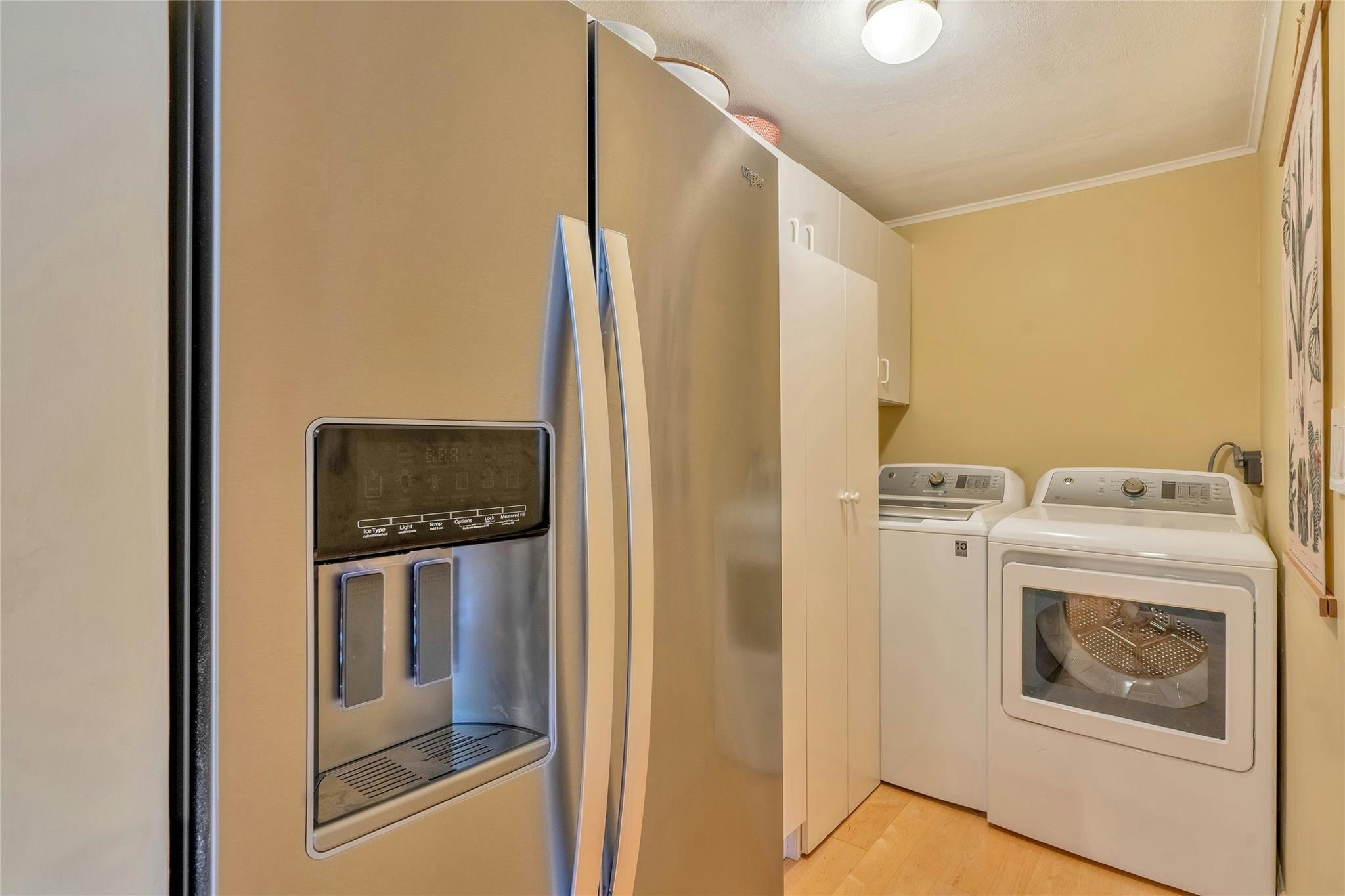 Single Family Argyle  Nassau County, NY 11758, MLS-860307-7