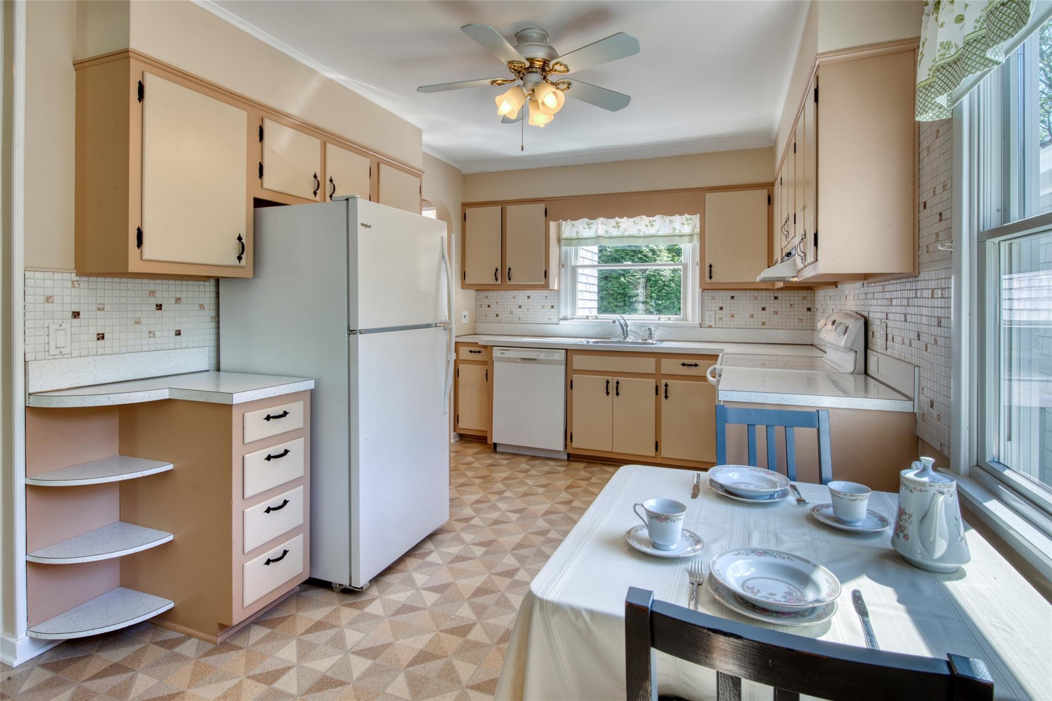 Single Family Bayberry  Suffolk County, NY 11963, MLS-860330-4